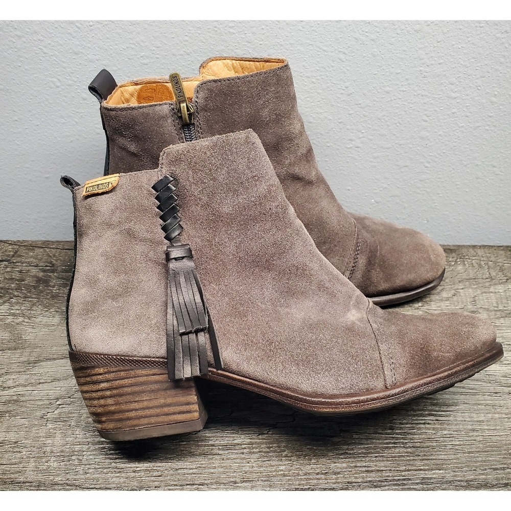 Pikolinos Baqueira Boots Womens 40 (9 US) Brown Tassel Ankle Suede Booties EUC